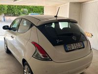 Usata Lancia Ypsilon 69 CV (50 kW) 2020 Bianco Utilitaria