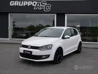 Usata VW Polo Comfortline 75 CV (55 kW) 2013 Bianco Utilitaria