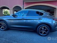 Usata Alfa Romeo Stelvio Executive 210 CV (154 kW) 2019 Marrone SUV