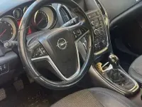 Usata Opel Astra Cosmo 140 CV (102 kW) 2014 Berlina