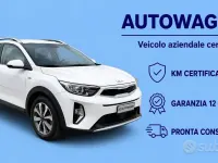 Usata Kia Stonic Style 84 CV (61 kW) 2021 Bianco SUV