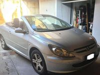 Usata Peugeot 307 CC 109 CV (80 kW) 2004 Argento Cabrio