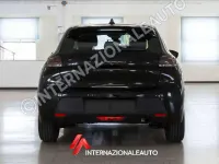 Usata Peugeot 208 Active 75 CV (55 kW) 2024 Nero Utilitaria