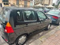 Usata Daihatsu YRV 87 CV (63 kW) 2001 Nero Monovolume