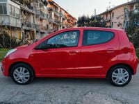 Usata Nissan Pixo 68 CV (50 kW) 2010 Rosso Utilitaria