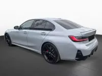 Usata BMW 330 M Sport 245 CV (180 kW) 2024 Grigio Berlina