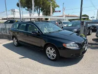 Usata Volvo V70 Momentum 163 CV (119 kW) 2011 Nero Station wagon
