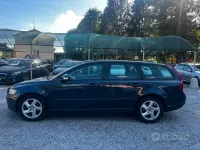 Usata Volvo V50 115 CV (84 kW) 2012 Blu Station wagon