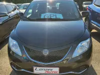 Usata Lancia Ypsilon Gold 69 CV (50 kW) 2018 Nero Utilitaria