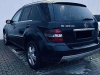 Usata Mercedes ML320 224 CV (164 kW) 2007 SUV