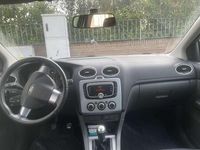 Usata Ford Focus 110 CV (80 kW) 2007 Argento Berlina