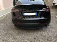 Usata Tesla Model Y Long Range AWD 378 kW (514 CV) 2023 Nero SUV
