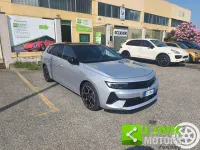 Usata Opel Astra Ultimate 131 CV (96 kW) 2024 Grigio Utilitaria