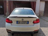 Begagnad BMW 225 2014 Vit Sportkupé
