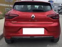 Usata Renault Clio V Intens 101 CV (74 kW) 2021 Rosso Utilitaria