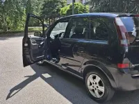 Usata Opel Meriva 110 CV (80 kW) 2015 Nero Monovolume