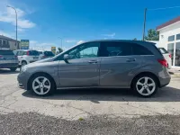 Usata Mercedes B200 Premium 156 CV (114 kW) 2012 Grigio Utilitaria