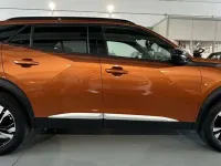 Usata Peugeot 2008 Allure 131 CV (96 kW) 2023 Arancione SUV