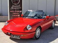 Usata Alfa Romeo Spider 129 CV (94 kW) 1991 Rosso Cabrio