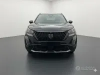Usado Peugeot 2008 Allure+ 101 HP (74 kW) 2025 Preto SUV