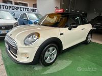 Usata Mini Cooper D 116 CV (85 kW) 2014 Beige Utilitaria