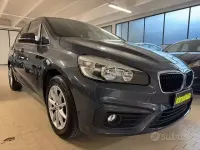 Usata BMW 218 Active Tourer Advantage 150 CV (110 kW) 2016 Blu Monovolume