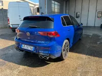 Usata VW Golf VIII R 333 CV (244 kW) 2024 Bluazzurro Berlina