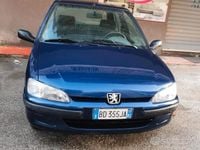 Usata Peugeot 106 50 CV (36 kW) 1999 Blu Utilitaria