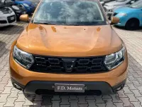 Usata Dacia Duster Lauréate 109 CV (80 kW) 2018 Giallo SUV