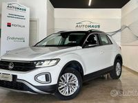 Usata VW T-Roc Life 150 CV (110 kW) 2022 Grigio SUV