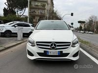 Usata Mercedes B180 109 CV (80 kW) 2016 Bianco Monovolume