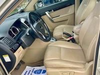 Usata Chevrolet Captiva 150 CV (110 kW) 2007 Marrone SUV