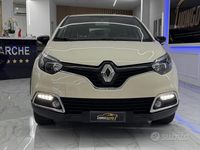 Usata Renault Captur 90 CV (66 kW) 2016 Beige SUV