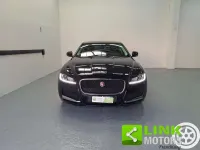 Usata Jaguar XF Prestige 179 CV (131 kW) 2017 Nero Berlina