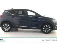 Usata Renault Captur Techno 101 CV (74 kW) 2024 Blu marine SUV