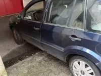 Usata Ford Fusion 68 CV (50 kW) 2003 Blu Utilitaria
