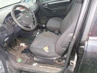 Usata Opel Meriva Enjoy 105 CV (77 kW) 2006 Nero Monovolume