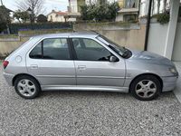 Käytetty Peugeot 306 88 HP (64 kW) 2000