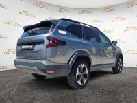 Usata Dacia Bigster Extreme 140 CV (102 kW) 2025 Grigio SUV