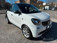 Usata Smart ForFour 70 CV (51 kW) 2017 Bianco Utilitaria