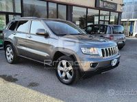 Usata Jeep Grand Cherokee Overland 241 CV (177 kW) 2011 Grigio SUV