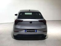 Usata VW Polo Life 95 CV (69 kW) 2023 Reflex silver Utilitaria