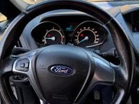 Usata Ford B-MAX Business Edition 74 CV (54 kW) 2016 Argento Monovolume