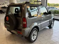 Usata Suzuki Jimny 86 CV (63 kW) 2009 Grigio SUV