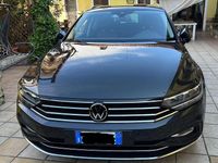 Usata VW Passat Executive 200 CV (147 kW) 2021 Grigio Station wagon