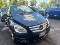 Usata Mercedes B200 140 CV (102 kW) 2009 Nero Monovolume