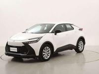 Usata Toyota C-HR Active 140 CV (102 kW) 2024 Bianco SUV
