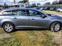 Usata Volvo V60 Kinetic 120 CV (88 kW) 2017 Grigio Station wagon