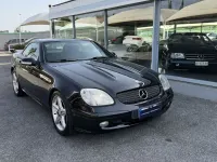 Usata Mercedes SLK320 217 CV (159 kW) 2001 Nero Cabrio