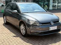 Usata VW Golf VIII Business 149 CV (109 kW) 2020 Grigio Berlina